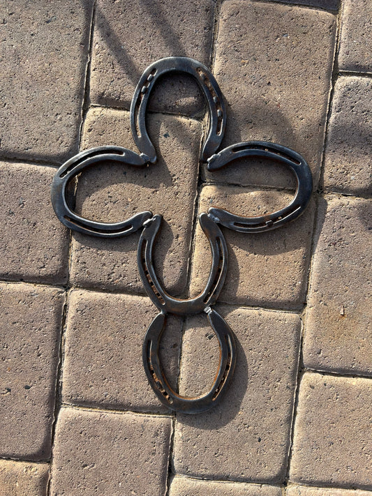 Horseshoe Cross
